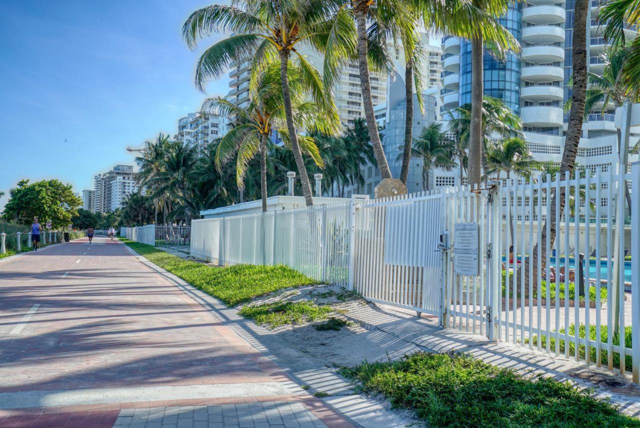 Deluxe Studios And Apartments At The Casablanca Miami Beach Extérieur photo