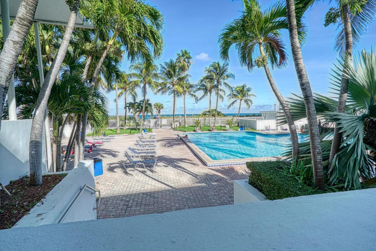 Deluxe Studios And Apartments At The Casablanca Miami Beach Extérieur photo